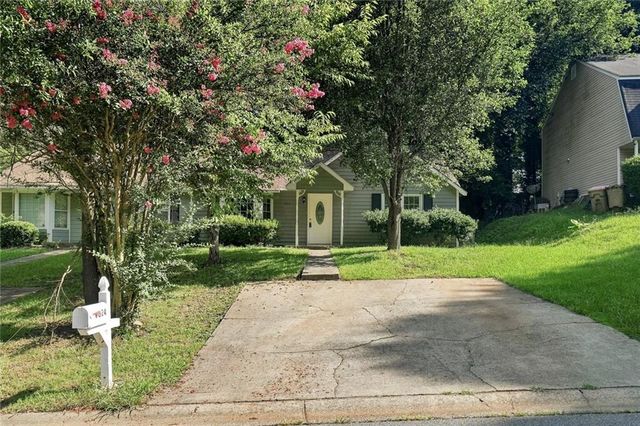 324 Farm Place Court NE, Woodstock, GA 30188
