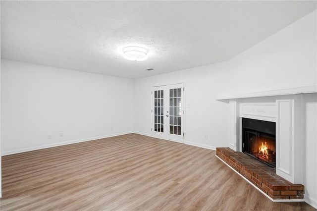 324 Farm Place Court NE, Woodstock, GA 30188