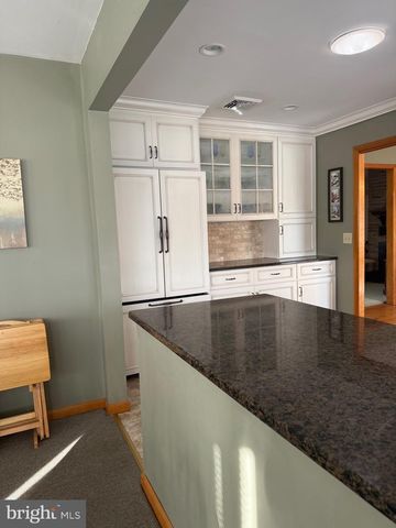 134 CROSSWICKS ELLISDALE RD, Allentown, NJ 08501