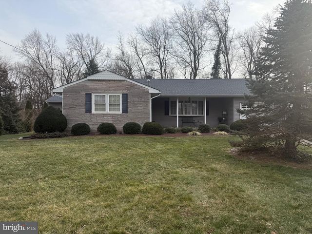 134 CROSSWICKS ELLISDALE RD, Allentown, NJ 08501