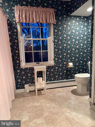 134 CROSSWICKS ELLISDALE RD, Allentown, NJ 08501