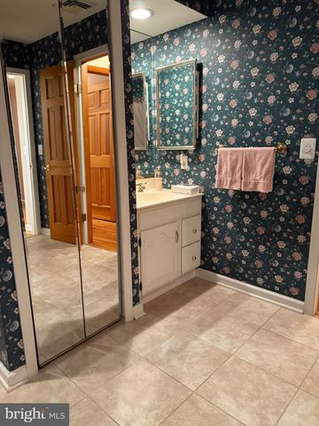 134 CROSSWICKS ELLISDALE RD, Allentown, NJ 08501