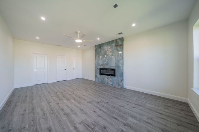 9840 Wyndbrook Drive, Frisco, TX 75035