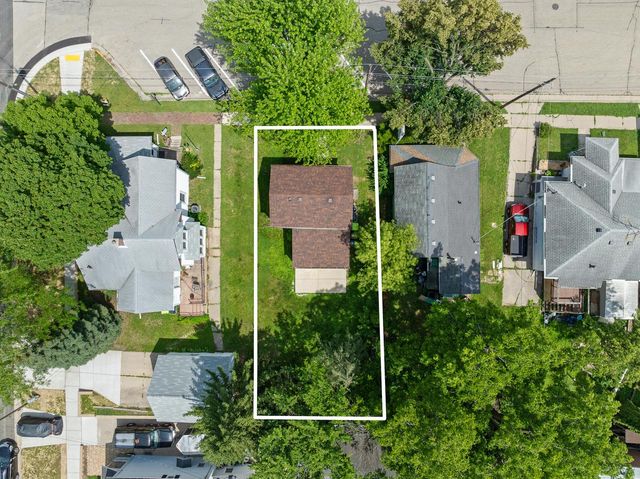 118 N Second STREET, Delavan, WI 53115
