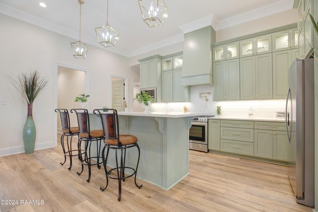 104 Travellers Palm Way, Broussard, LA 70518