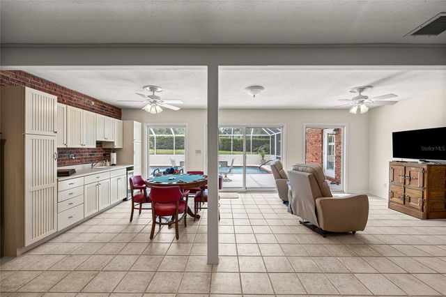 2801 SE 14TH STREET, Ocala, FL 34471