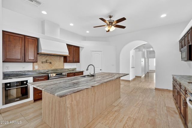 3528 N VAL VISTA Road, Apache Junction, AZ 85119