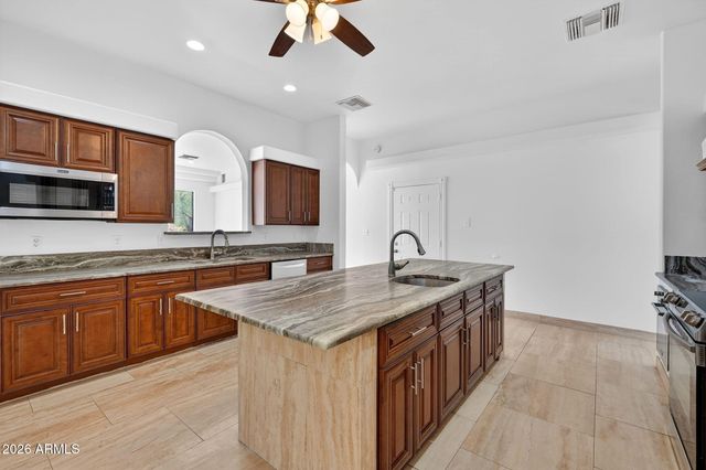 3528 N VAL VISTA Road, Apache Junction, AZ 85119
