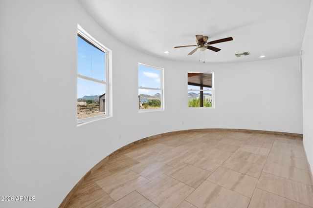 3528 N VAL VISTA Road, Apache Junction, AZ 85119