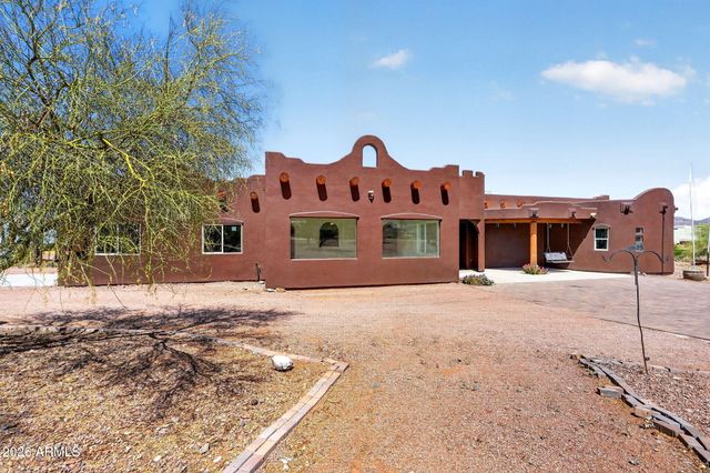 3528 N VAL VISTA Road, Apache Junction, AZ 85119