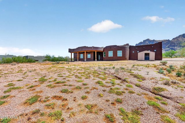 3528 N VAL VISTA Road, Apache Junction, AZ 85119