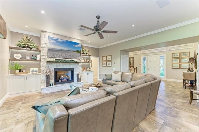 39321 WASHINGTON LOOP ROAD, Punta Gorda, FL 33982