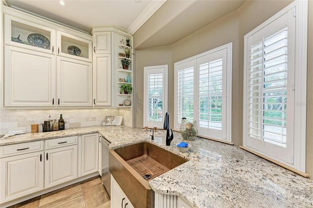 39321 WASHINGTON LOOP ROAD, Punta Gorda, FL 33982