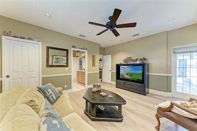 39321 WASHINGTON LOOP ROAD, Punta Gorda, FL 33982