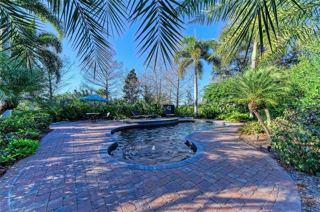 39321 WASHINGTON LOOP ROAD, Punta Gorda, FL 33982