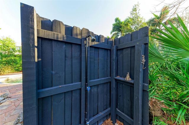 39321 WASHINGTON LOOP ROAD, Punta Gorda, FL 33982