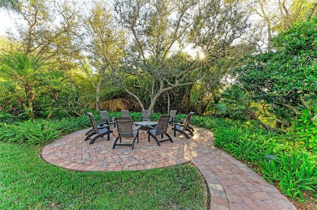 39321 WASHINGTON LOOP ROAD, Punta Gorda, FL 33982