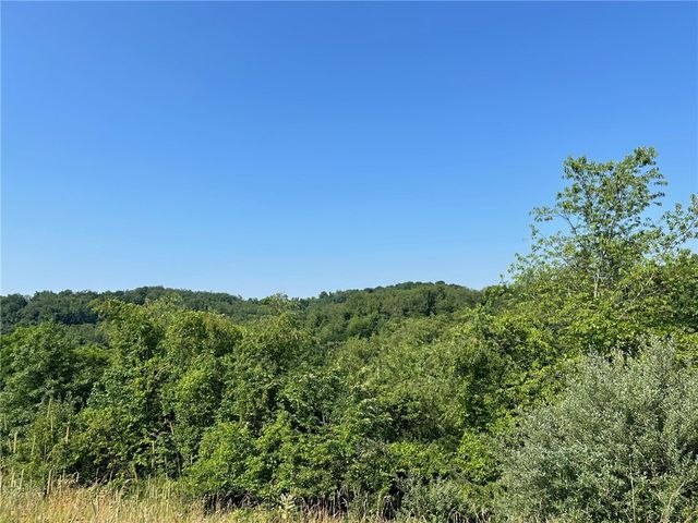 4003 Shenandoah Dr, Jefferson Hills, PA 15025