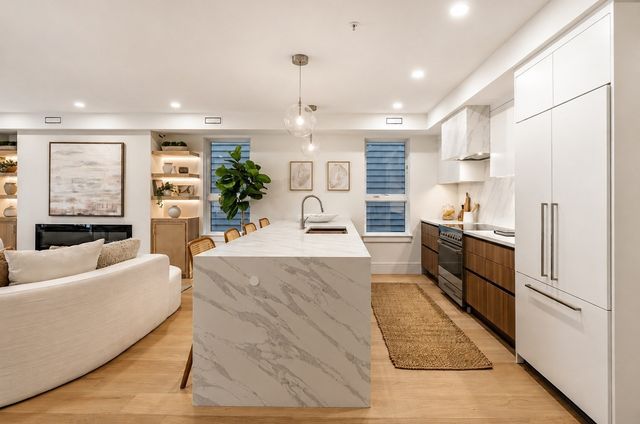 185 E Street 3, Boston, MA 02127