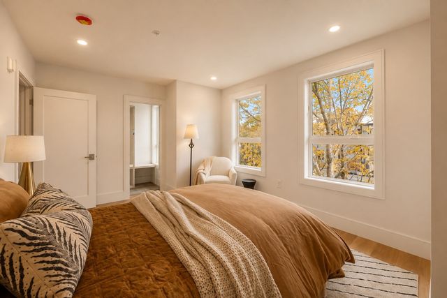 185 E Street 3, Boston, MA 02127