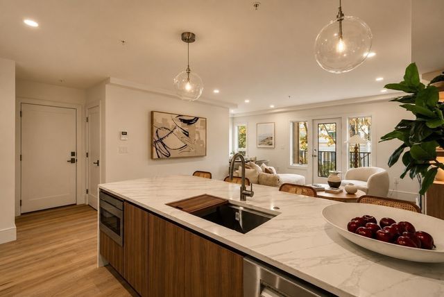185 E Street 3, Boston, MA 02127