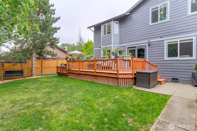 1615 57th Avenue NE, Tacoma, WA 98422