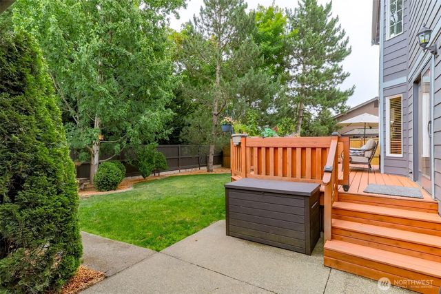 1615 57th Avenue NE, Tacoma, WA 98422