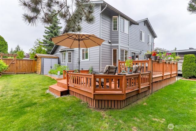 1615 57th Avenue NE, Tacoma, WA 98422