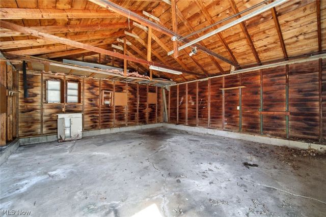 4316 Charleston Avenue, Lorain, OH 44055