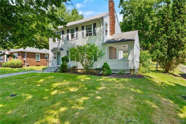 136 Century Drive, Geddes, NY 13209