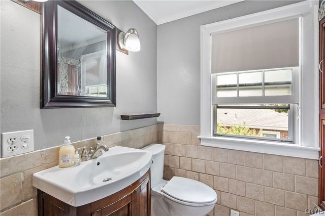 136 Century Drive, Geddes, NY 13209