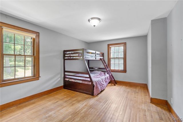 136 Century Drive, Geddes, NY 13209