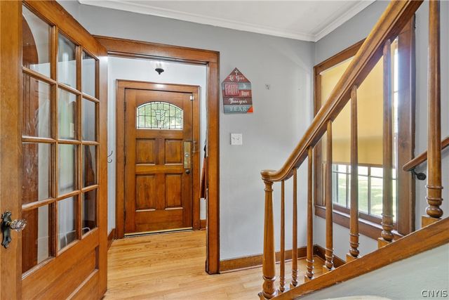 136 Century Drive, Geddes, NY 13209