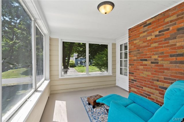 136 Century Drive, Geddes, NY 13209