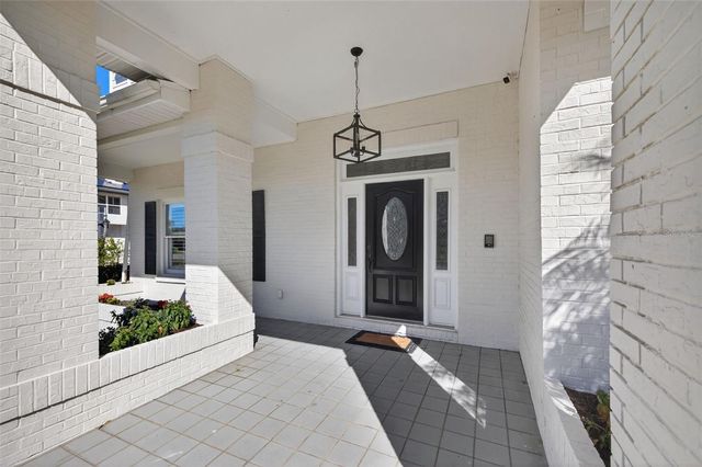 8667 BURNING TREE CIRCLE, Seminole, FL 33777