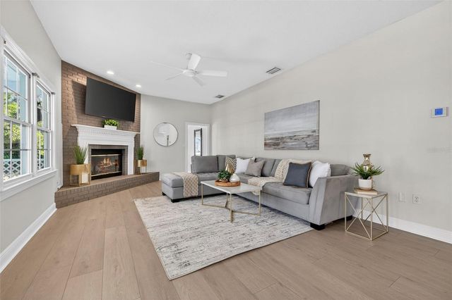 8667 BURNING TREE CIRCLE, Seminole, FL 33777