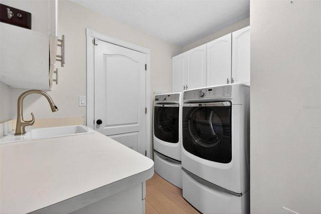 8667 BURNING TREE CIRCLE, Seminole, FL 33777