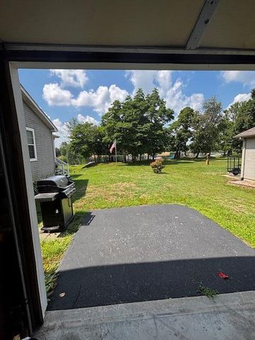 9364 N 225 E, Lake Village, IN 46349