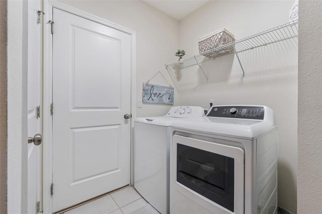 87 PRAIRIE FALCON DRIVE, Groveland, FL 34736