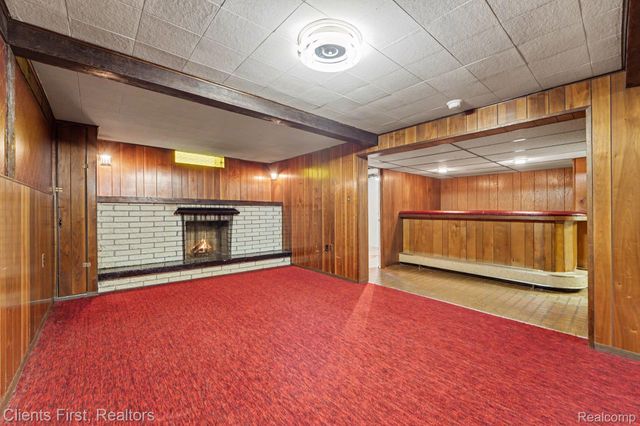 22952 Tuck Road, Farmington Hills, MI 48336