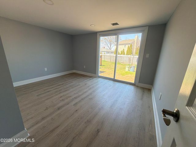 18 Mary Ann Court, Hazlet, NJ 07734