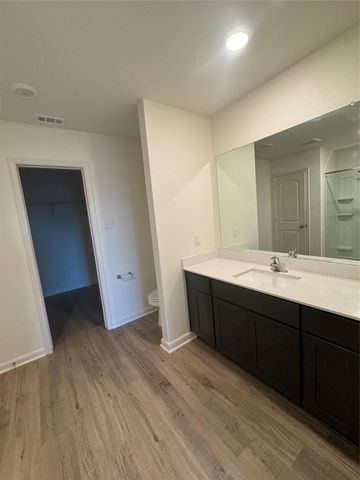 13627 Logan Pass Drive, Ponder, TX 76259