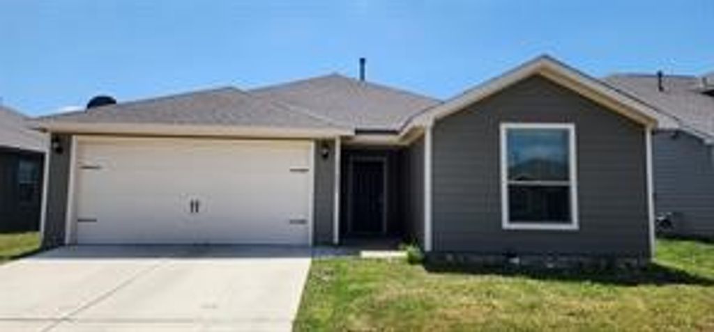 13627 Logan Pass Drive, Ponder, TX 76259