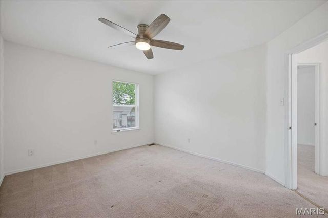 712 Sugar Glen Drive 7, St Peters, MO 63376