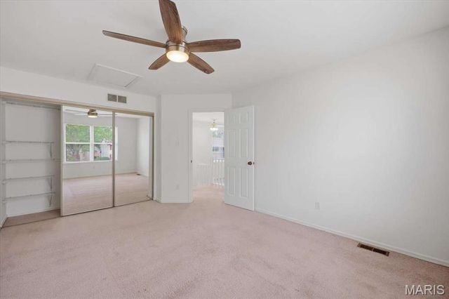 712 Sugar Glen Drive 7, St Peters, MO 63376