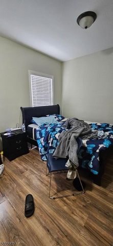 94 Willoughby St, Newark City, NJ 07112
