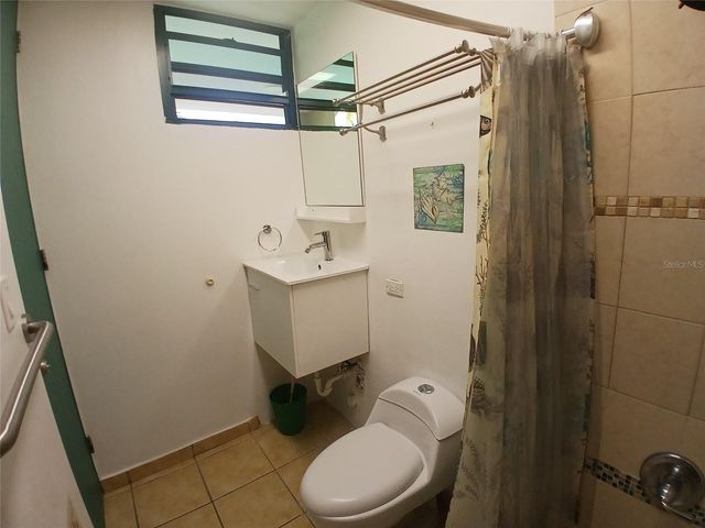 Bo Mediania Alta AQUATICA CONDO 4701, Loiza, PR 00772