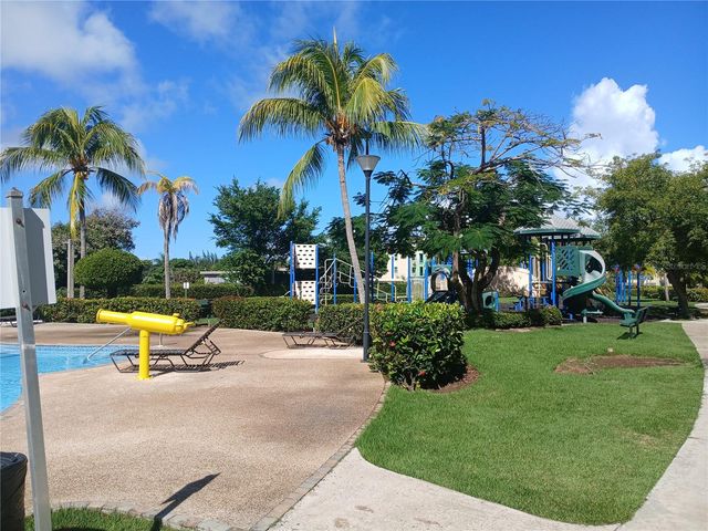 Bo Mediania Alta AQUATICA CONDO 4701, Loiza, PR 00772