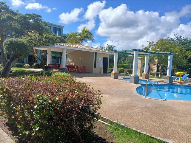 Bo Mediania Alta AQUATICA CONDO 4701, Loiza, PR 00772