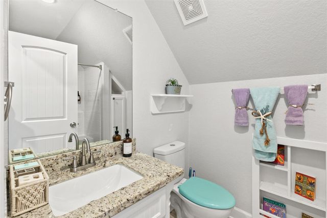 110 Pelican Place, Surfside Beach, TX 77541